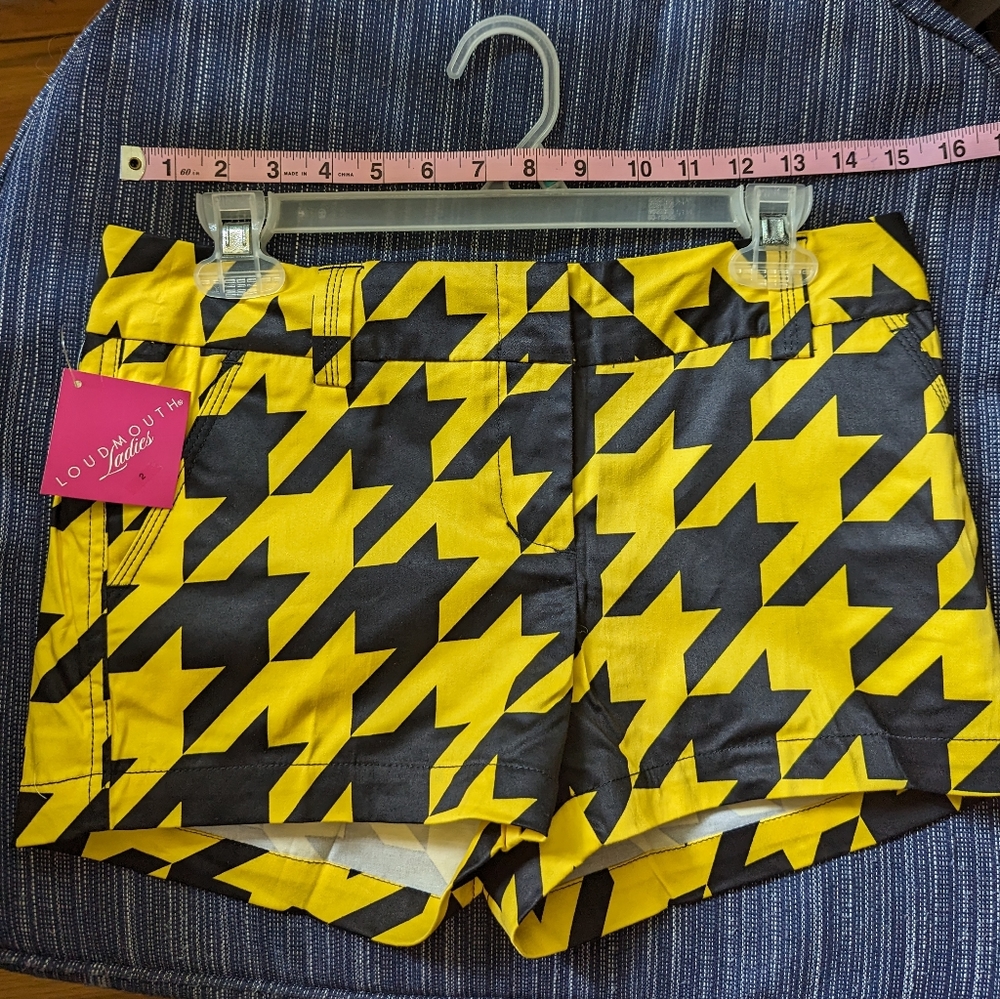 Loudmouth Yellow Big Buzz Women's Shorts